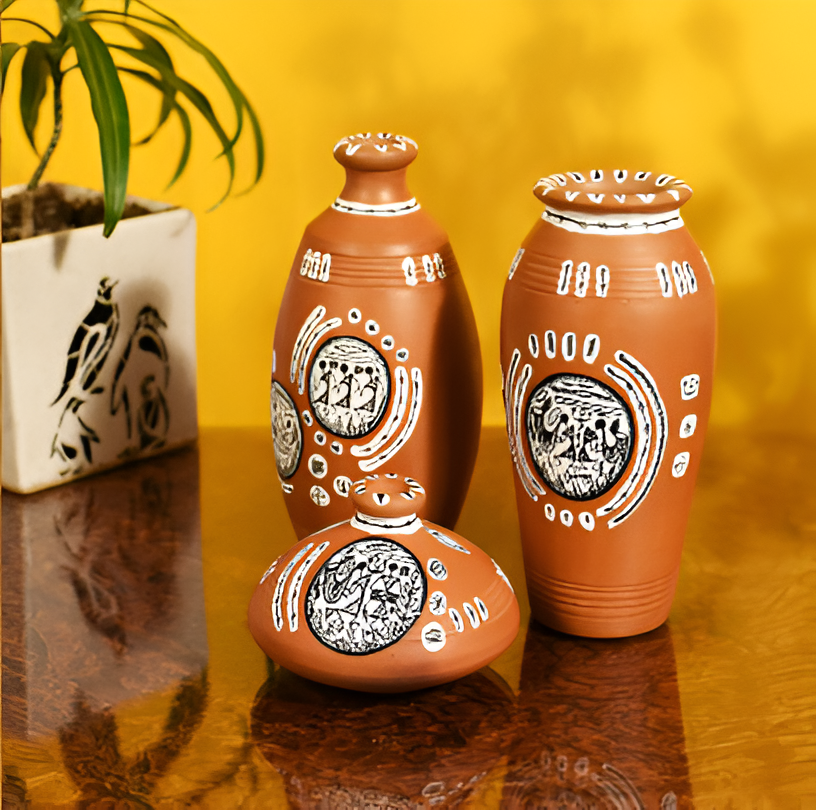 HANDMADE HANDPAINTED WARLI ART ART TERRACOTTA DECORATIVE MINATURE FLOWER VASES SET OF 3