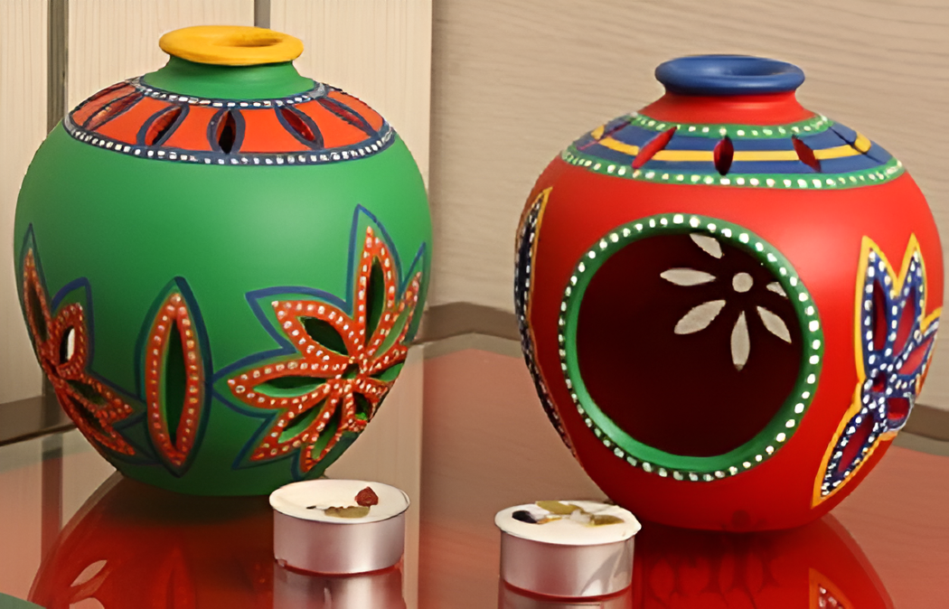 HANDMADE HANDPAINTED TERRACOTTA MATKI SHAPE AROMA DIWALI DIFFUSER